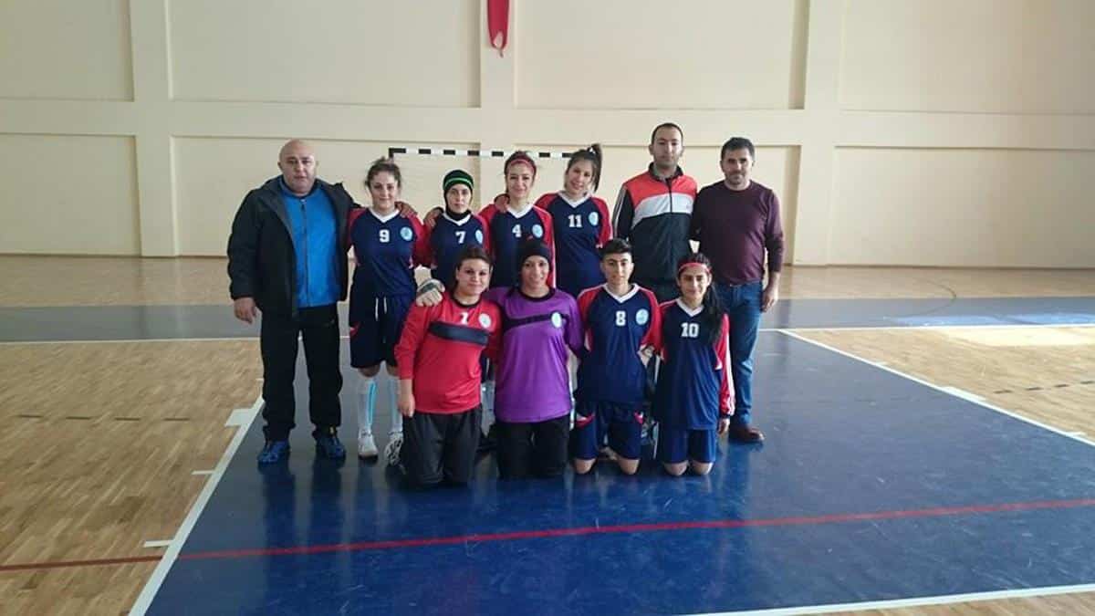 Bitlis Eren Ünilig Futsala Galip Başladı