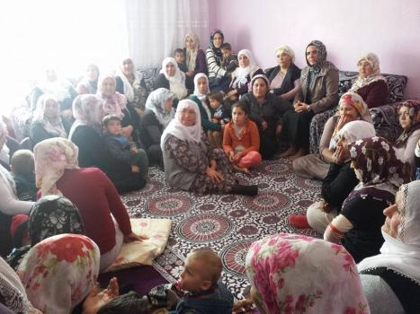 Bitlis’te Mahalle Halk Toplantıları Devam Ediyor