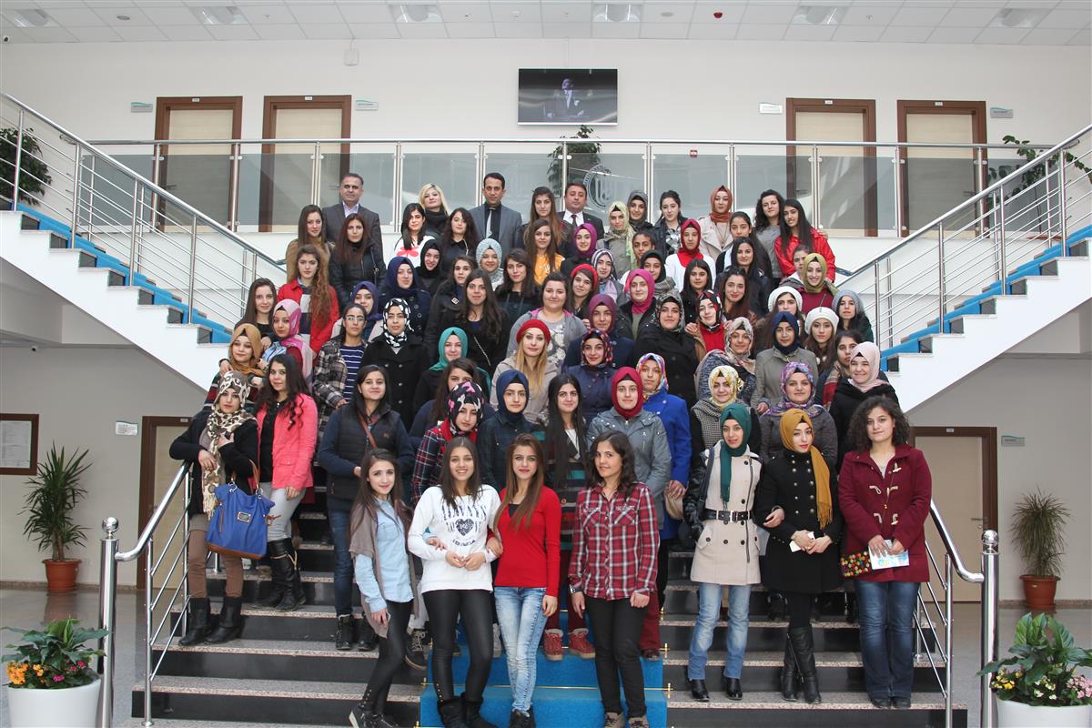 Lise Öğrencileri Bitlis Eren Üniversitesi’ni Gezdiler