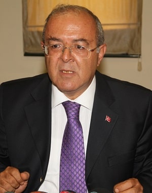 Vedat Müftüoğlu