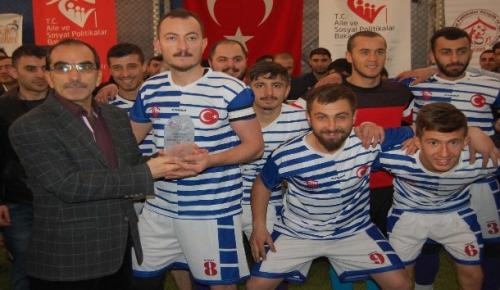 Bitlis’te ‘15 Temmuz Şehitleri Halı Saha Futbol Turnuvası’ sona erdi