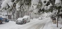 Tatvan’da yoğun kar yağışı