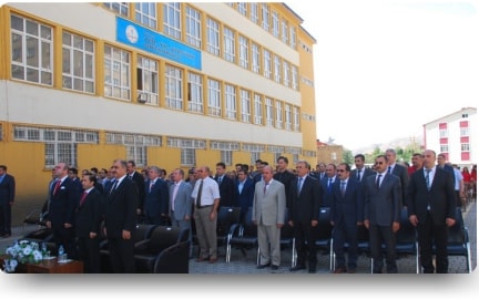 Bitlis’te Yeni Eğitim Öğretim Yılı Açılış Töreni Yapıldı
