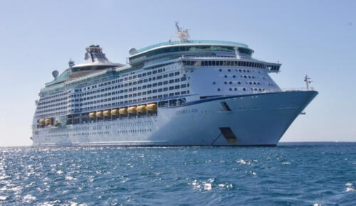 Deniz Üzerinde Seyahat Etmenin En Konforlu Yolu Neden Cruise Turlarıdır?