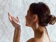 Bronz Ten Rengini Korumak: Duş ve Banyo Ürünleri Bu Rengi Nasıl Etkiler?