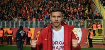 Japonya Ligi ekiplerinden Vissel Kobe, Galatasaray’ın 31 yaşındaki yıldızı Lukas Podolski ile ilgileniyor