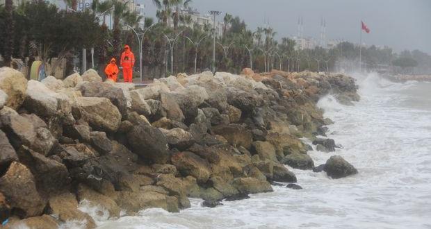 Mersin’de selfie çekerken sele kapılan gencin cesedine ulaşıldı