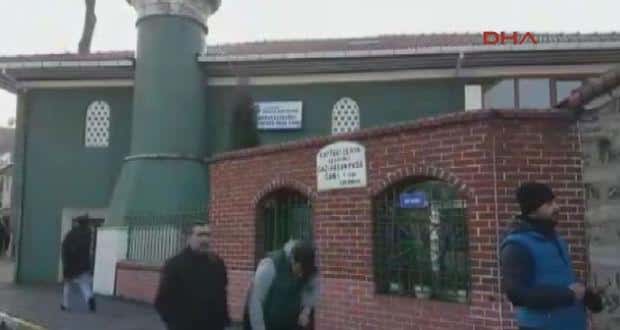 SON DAKİKA! Sarıyer Çayırbaşı Cezayirli Hasan Paşa Camii’nde silahlı saldırı: 2 yaralı